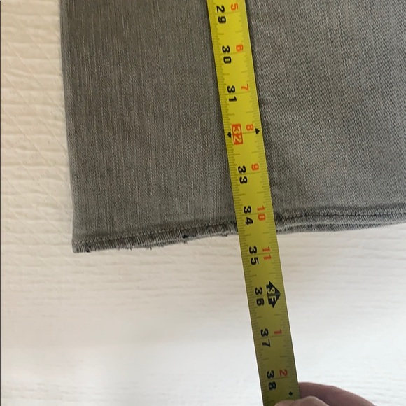 Rock and Republic  jeans - Picture 5 of 7